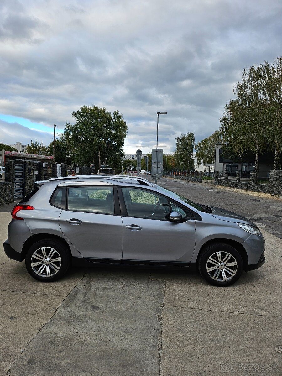 Peugeot 2008 - 4
