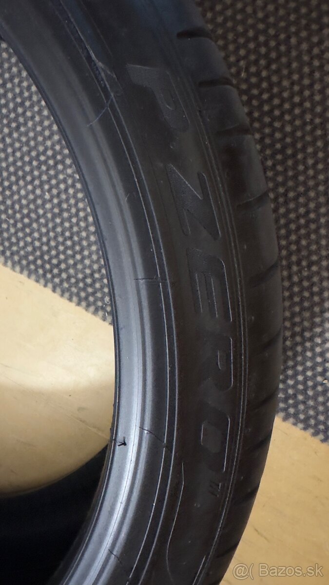 Predám Pirelli P Zero 245/35 R20 - 4