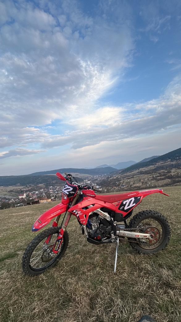 Predám Honda crf 250rx