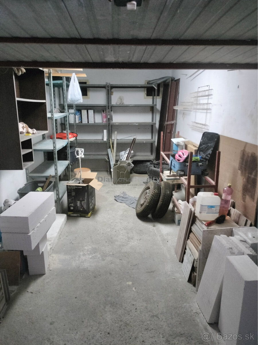 Ponúkam na predaj GARÁŽ na Sídlisku Ťahanovce. - 4