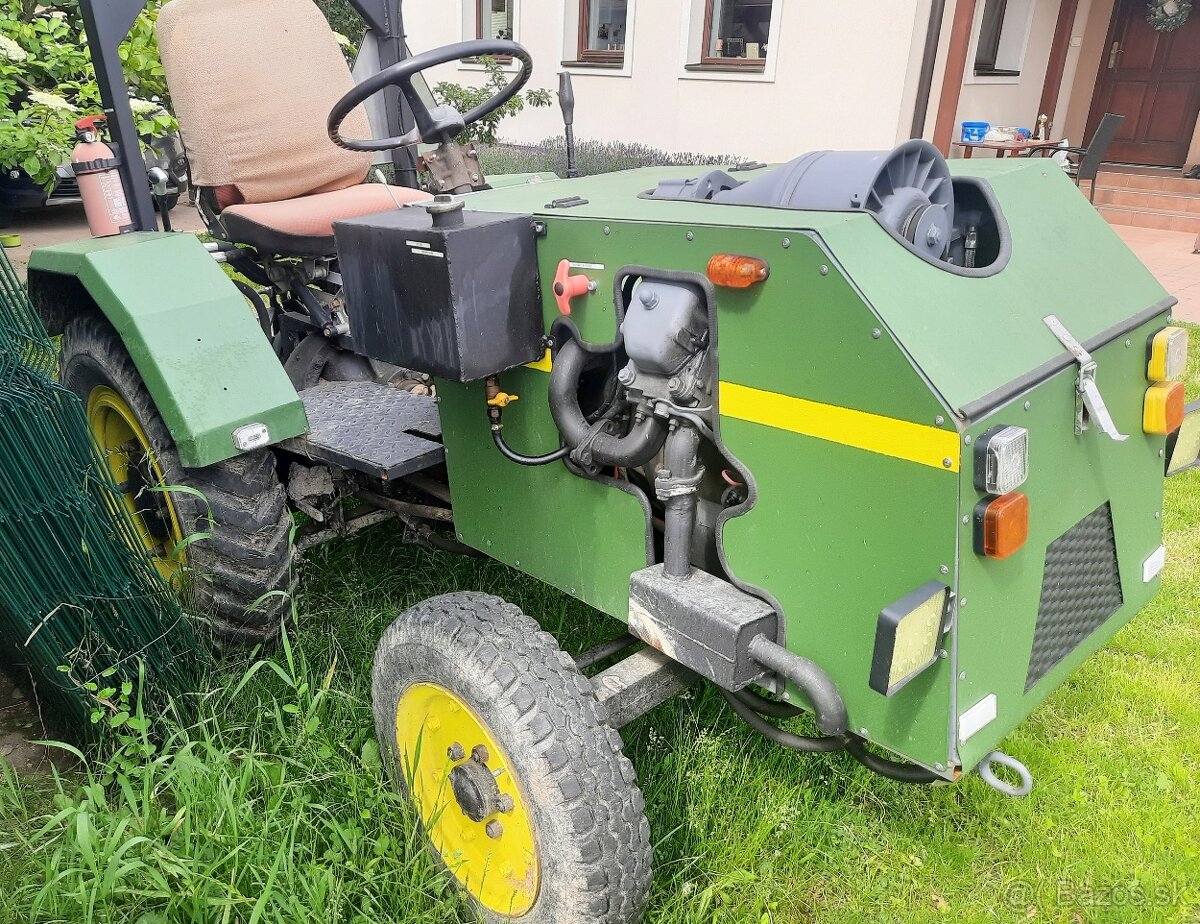 Traktor, malotraktor s pluhom - 4