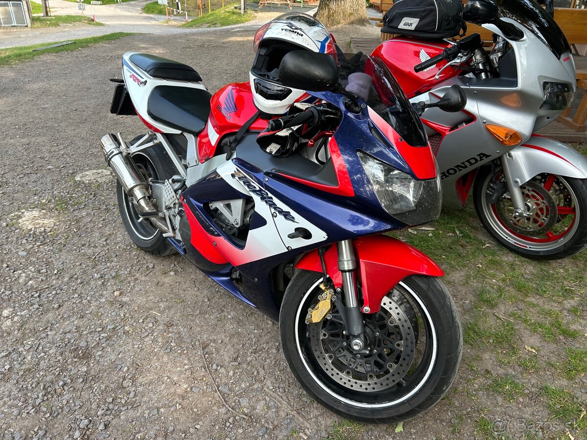 Predám Honda Cbr 929rr - 4