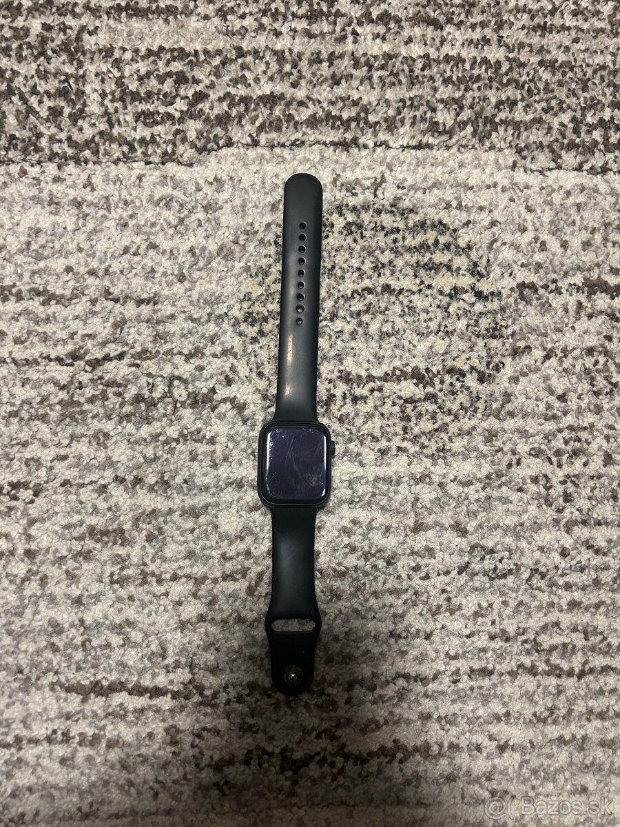 Predám Apple watch series 7 - 4