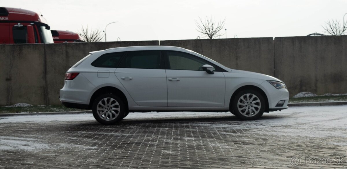 Seat Leon 1.6 TDI CR Style DSG - 4