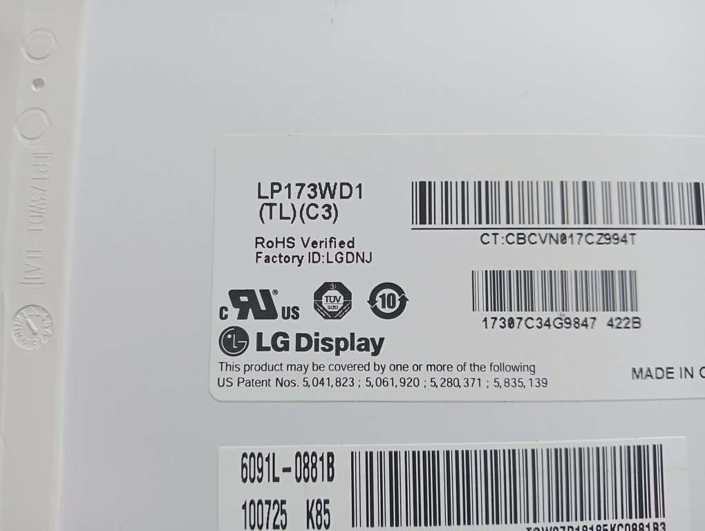 predám 17,3" LED display z notebooku , 40pin HD+ , LP173WD1 - 4