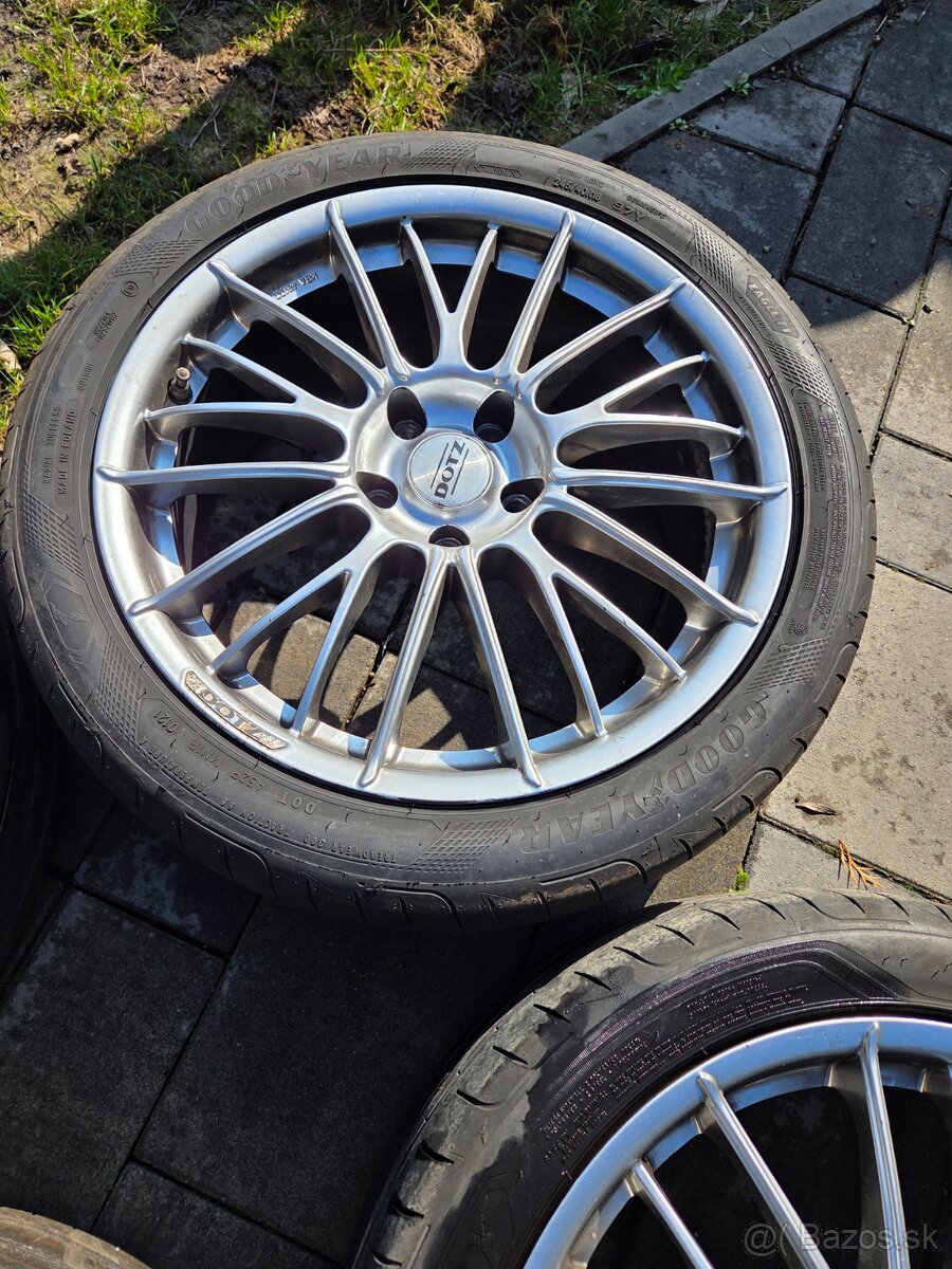 5X112 R18 Dotz Letna sada 245/40 R18 - 4