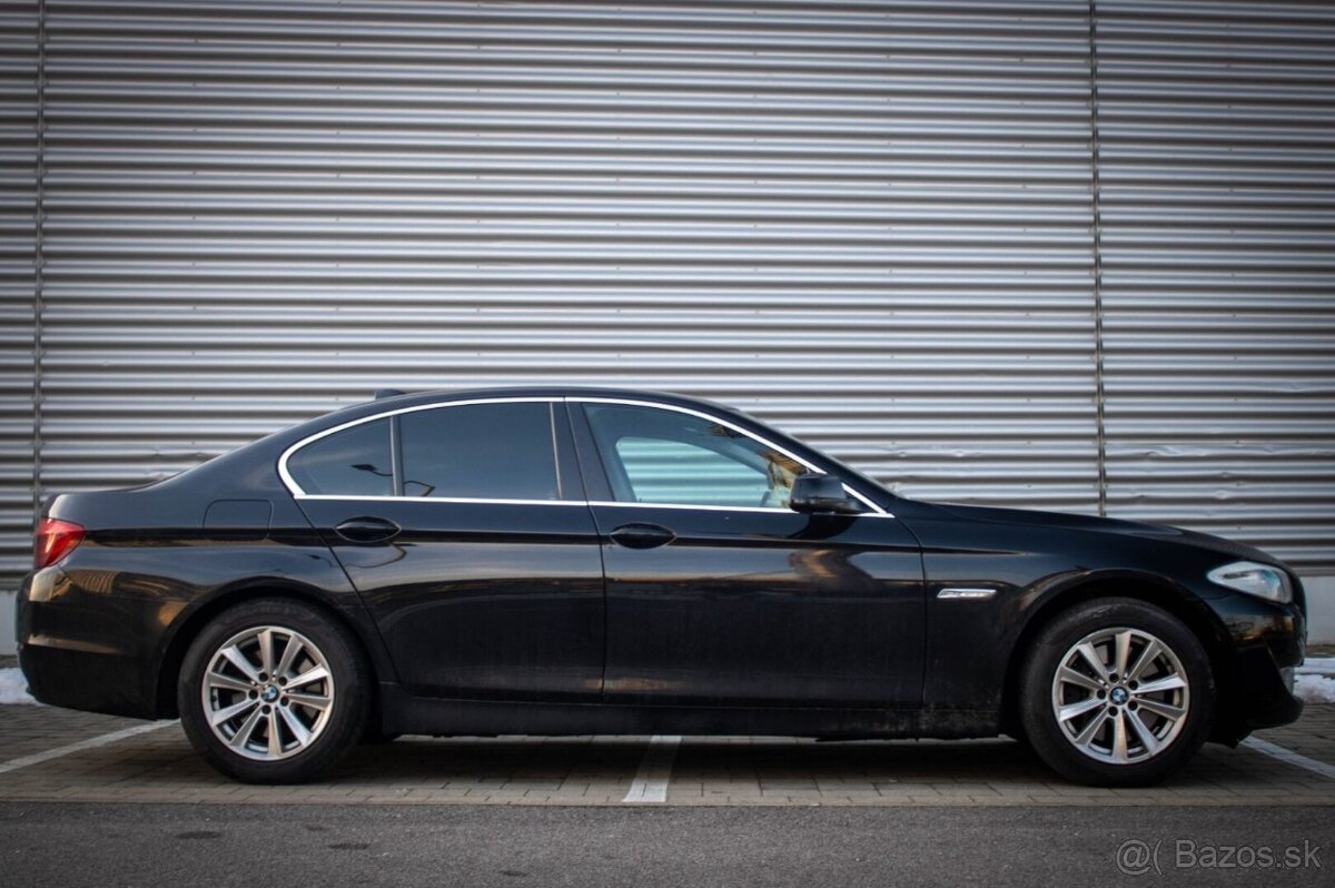 BMW Rad 5 525D xDrive 160kW AT/8 2013 - 4