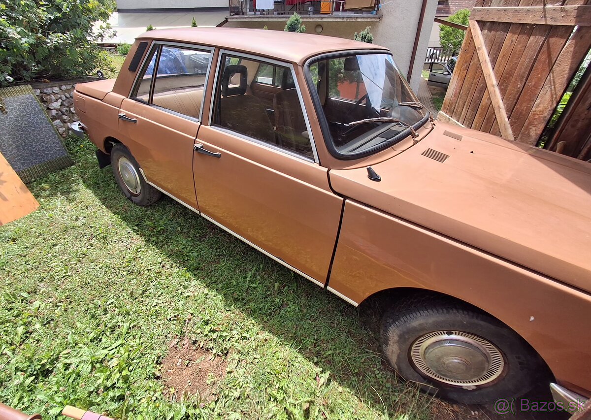 Wartburg 353 Deluxe - 4