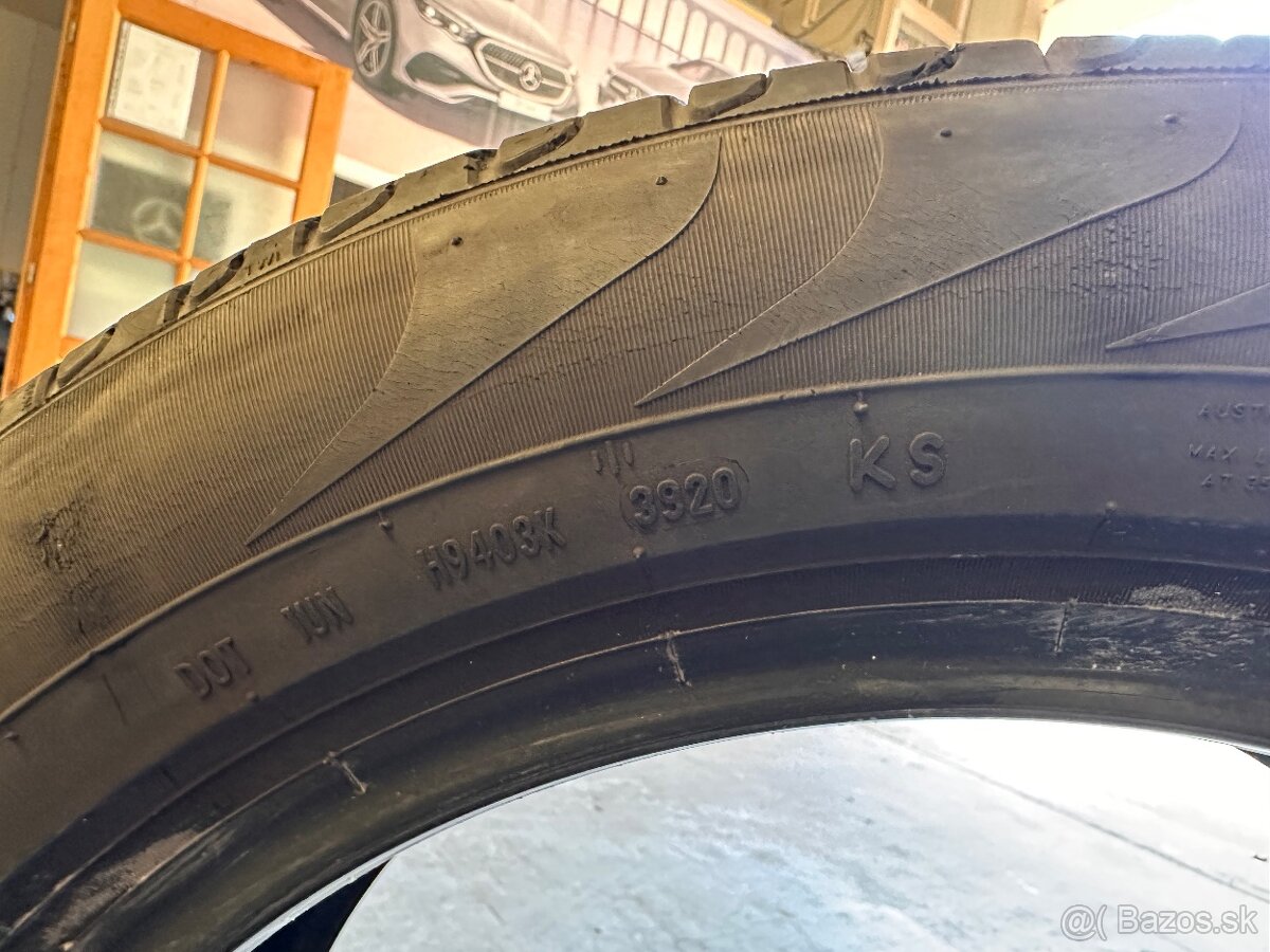 235/55 R18 - 4