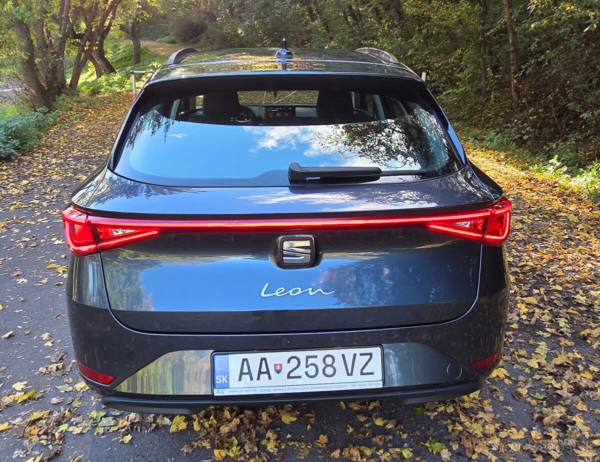 Seat Leon 1.5 eTSI Style DSG LED r.v. 2022 - 4