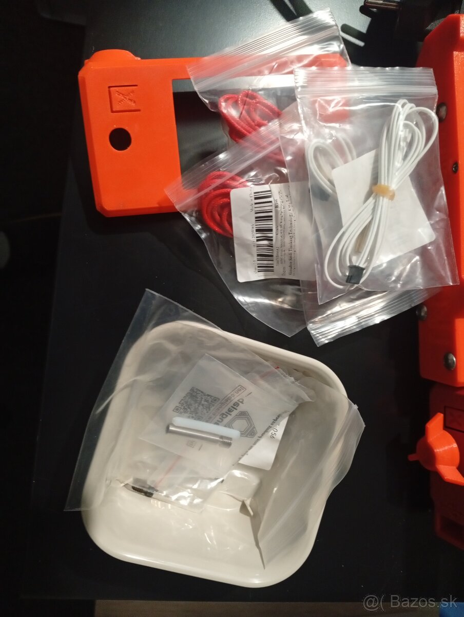 Predám nefunkčnú 3D tlačiareň - 4