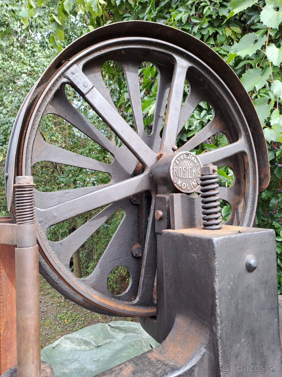 Predám starožitný drevoobrábací kombinovaný stroj - 4