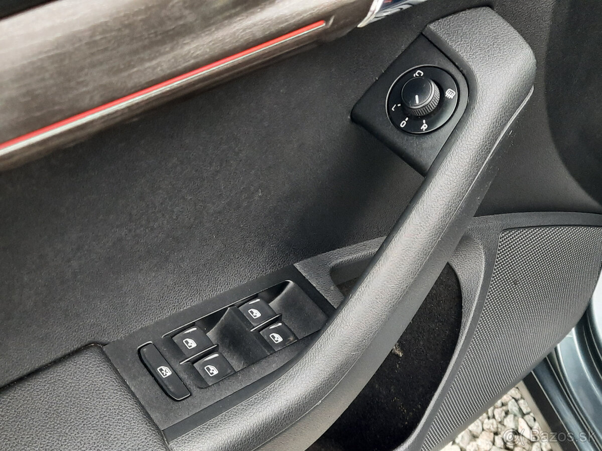 Škoda Octavia Scout 2,0 TDi LED svetlá - 4