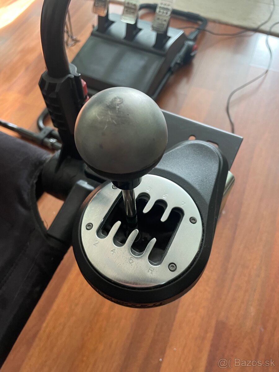 SIM RIG – Thrustmaster T300 Ferrari, TH8A - 4