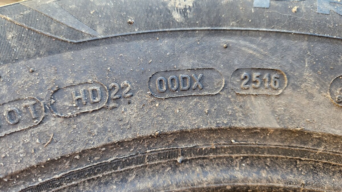 Letne pneu 215/65r17 michelin - 4