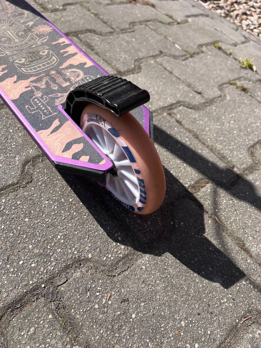 Detska dievcenska kolobezka - 4