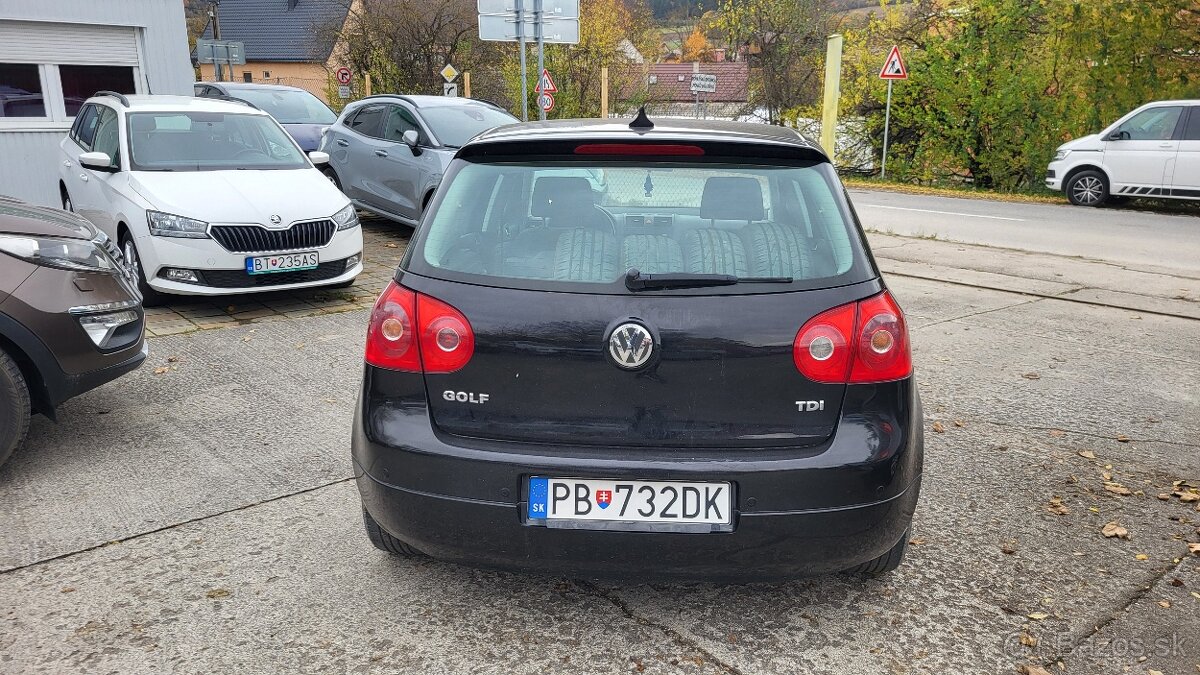 Predam Volkswagen Golf 5 1.9 TDi rok 2006 - 4
