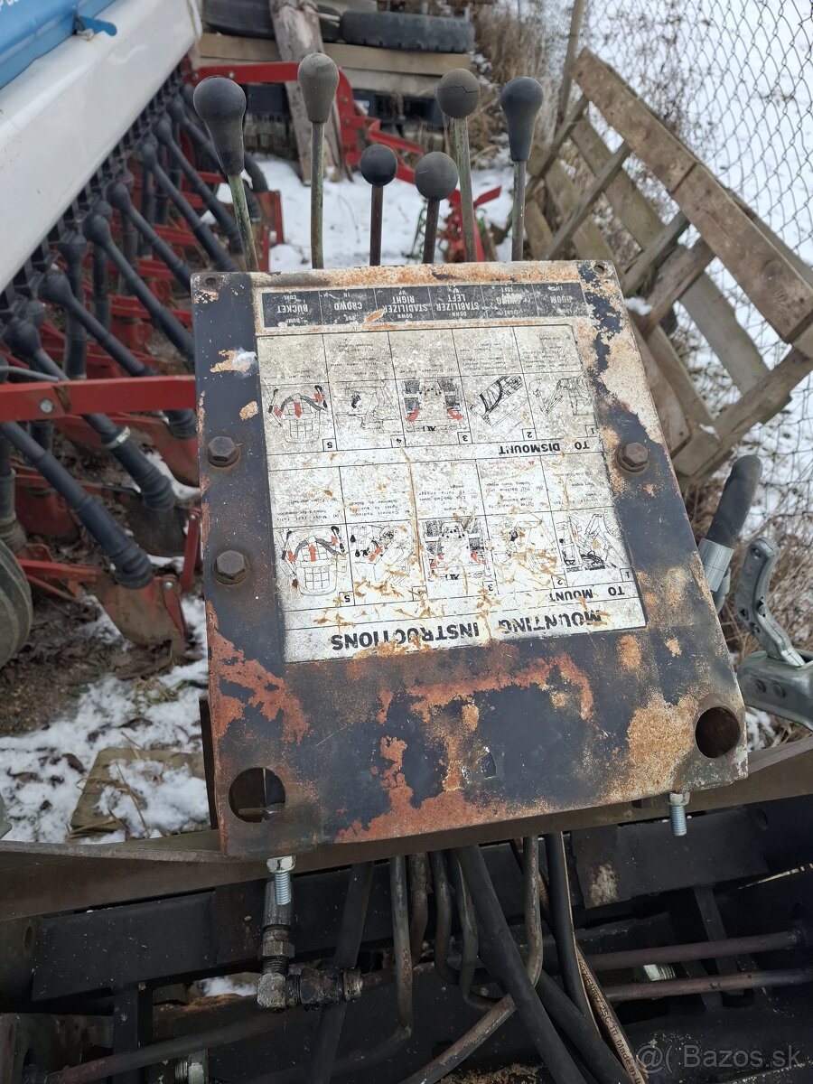 Podkop na bobcat,unc - 4