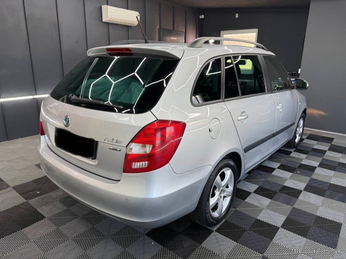 Škoda Fabia Combi 1.2 TSI, 2012, benzín - 4