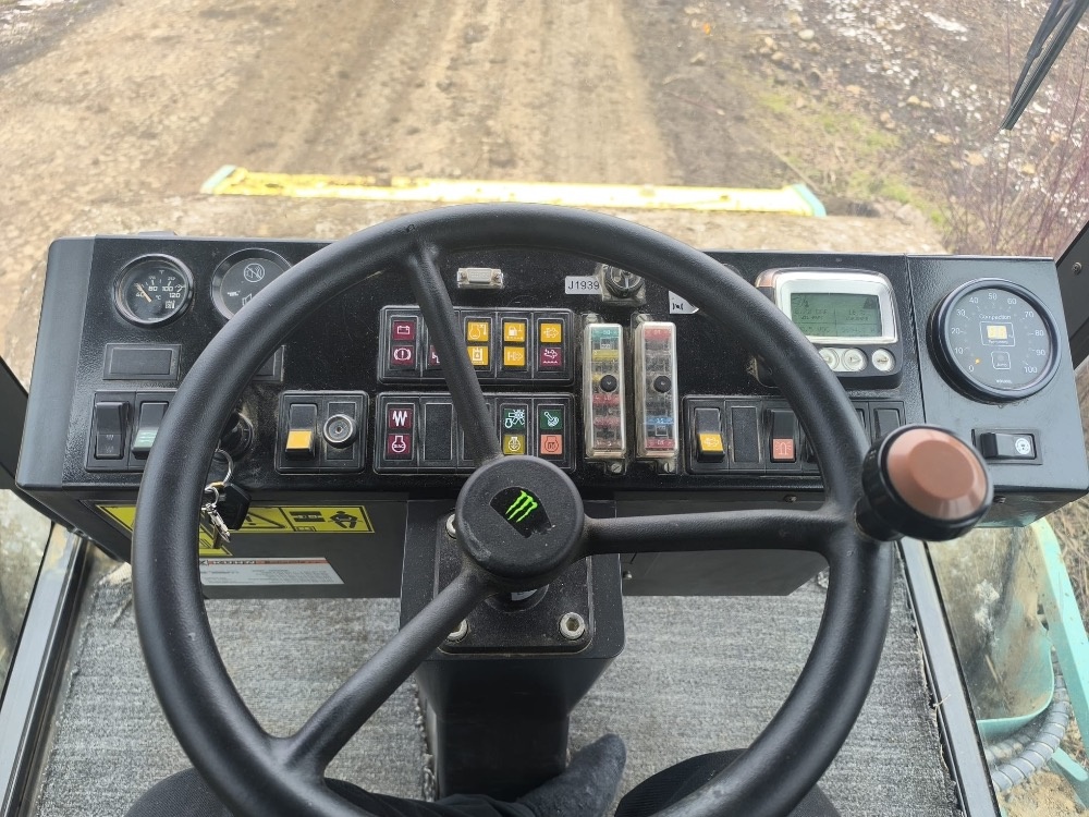 Vibrační válec AMMANN ARS 150 - 4