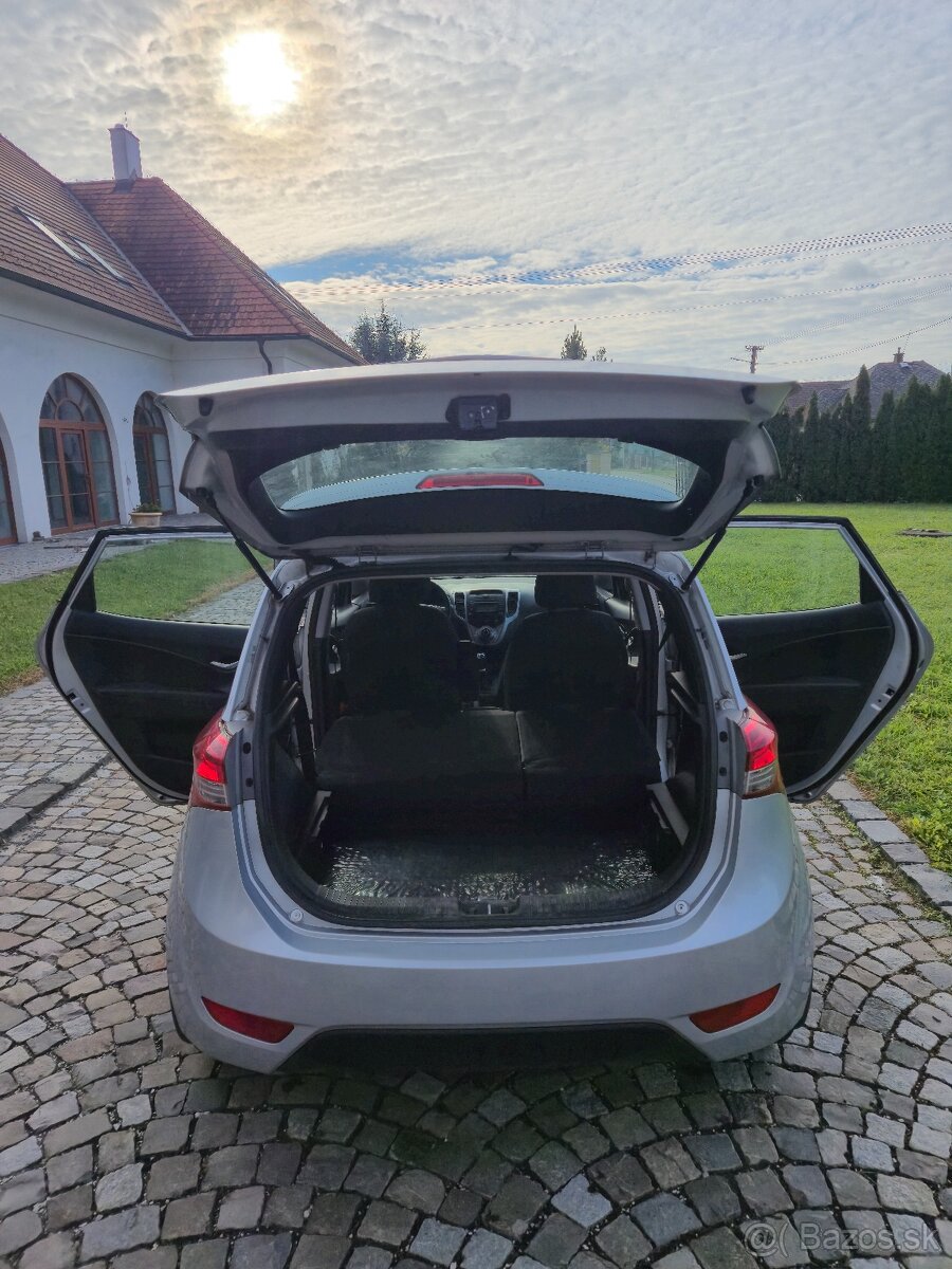 Hyundai ix20 1.4i 66kW - 4
