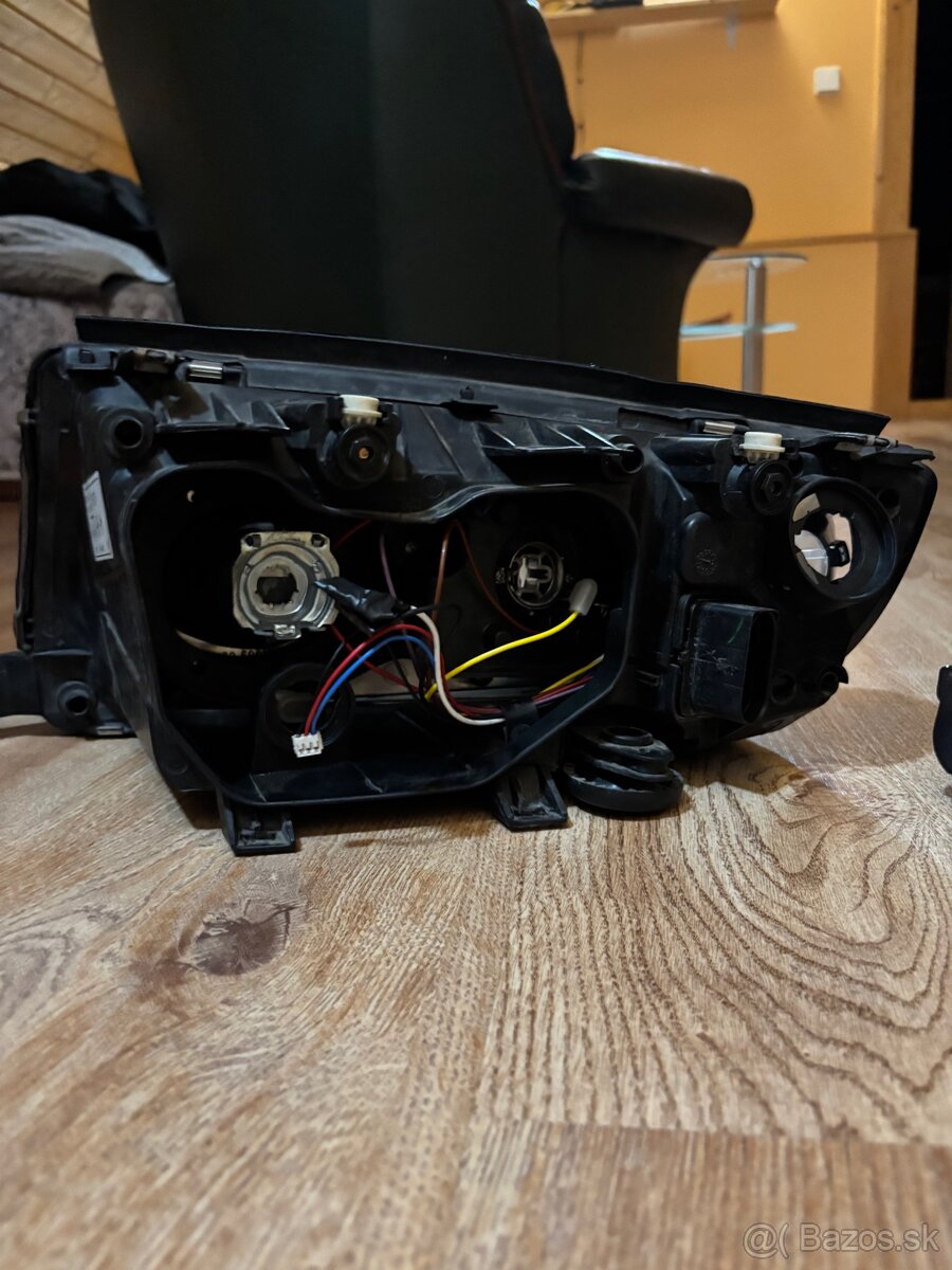 Svetlá Škoda Fabia 1 - 4