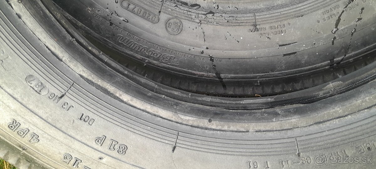Pneumatiky Ŝkoda 1202 Stw - 4