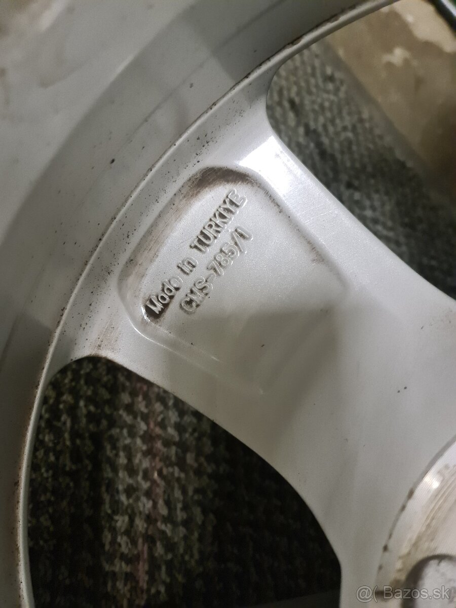 5X112 R17 7,0J ET47 ALU - 4