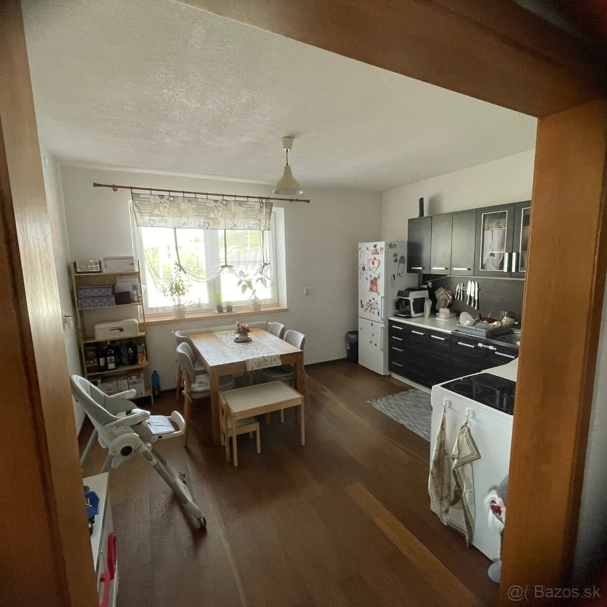 Zrekonštruovaný rodinný dom pripravený na nasťahovanie - 4