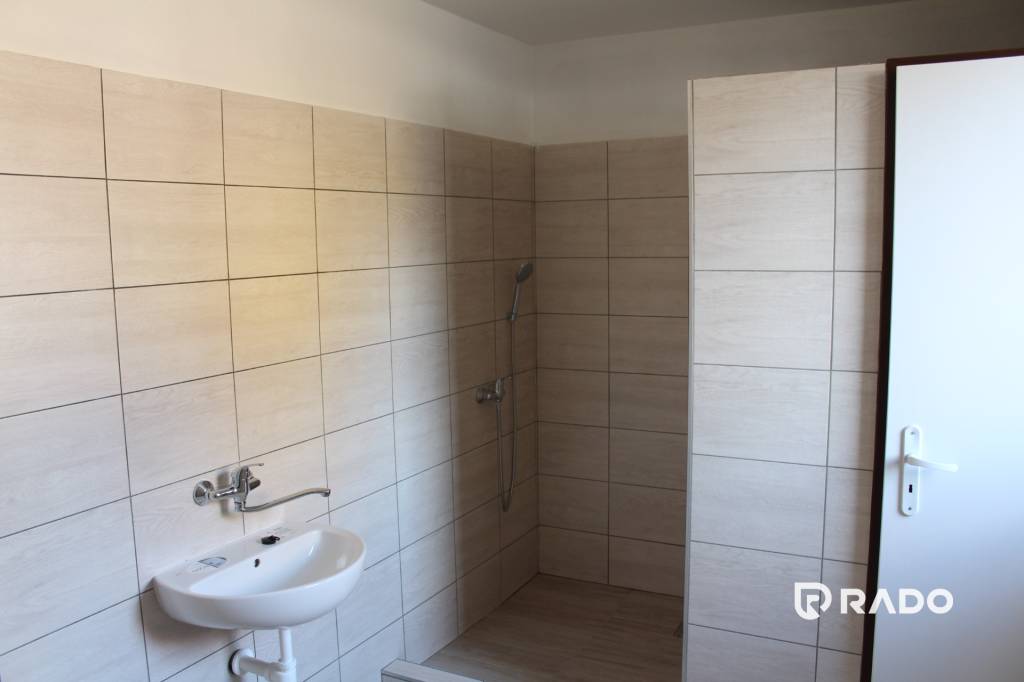 RADO | Na prenájom výrobno/skladový objekt, 300 m2 v Púchove - 4