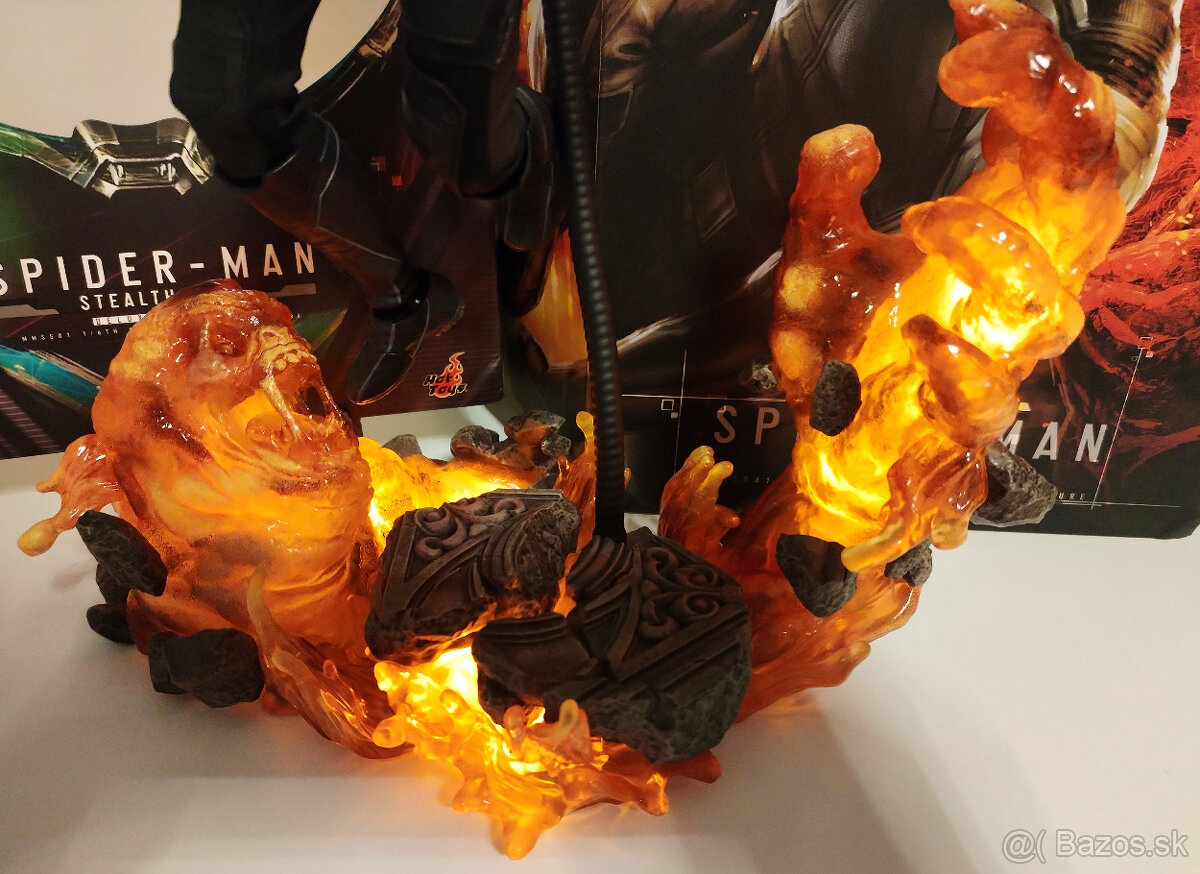 Spider Man Hot Toys MMS541 (Stealth Suit) Deluxe - 4