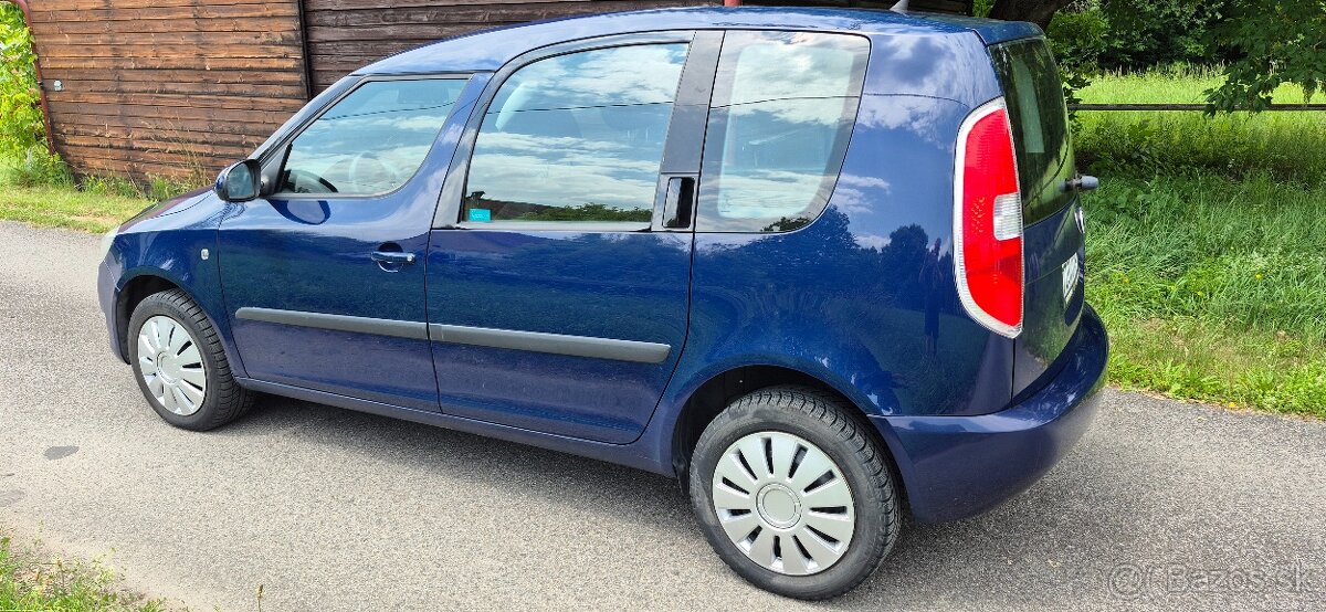 Škoda Roomster 1,6 TDI, r.v.2012, výborný stav - 4