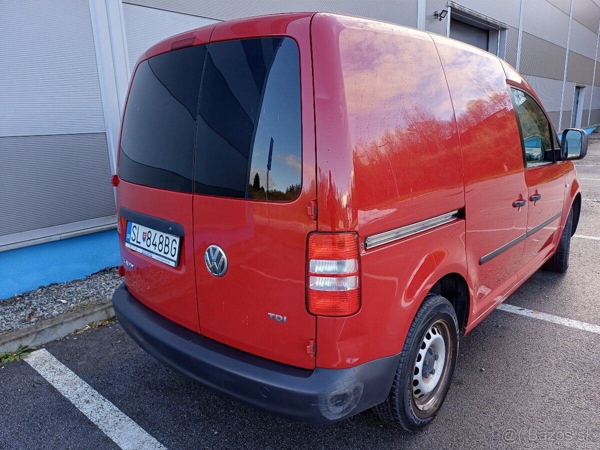 VW Caddy 1,6 tdi - rok 2014 - 1 majiteľ - pravidelný servis - 4
