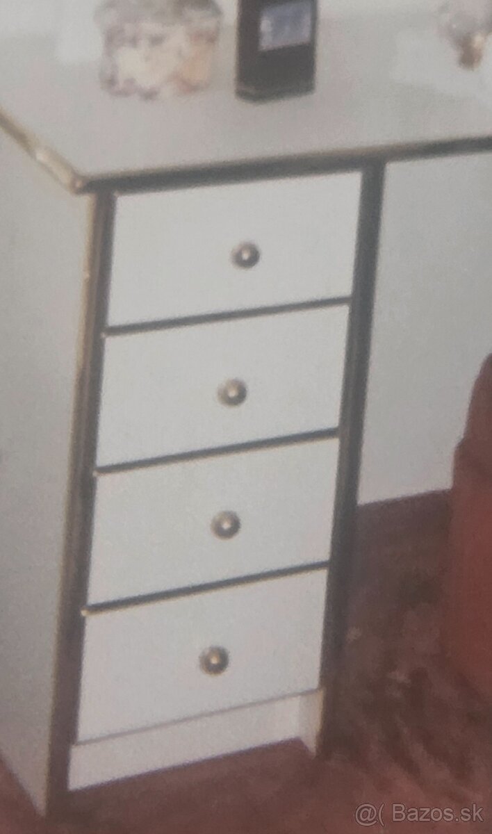 Spálňova zostava - 4