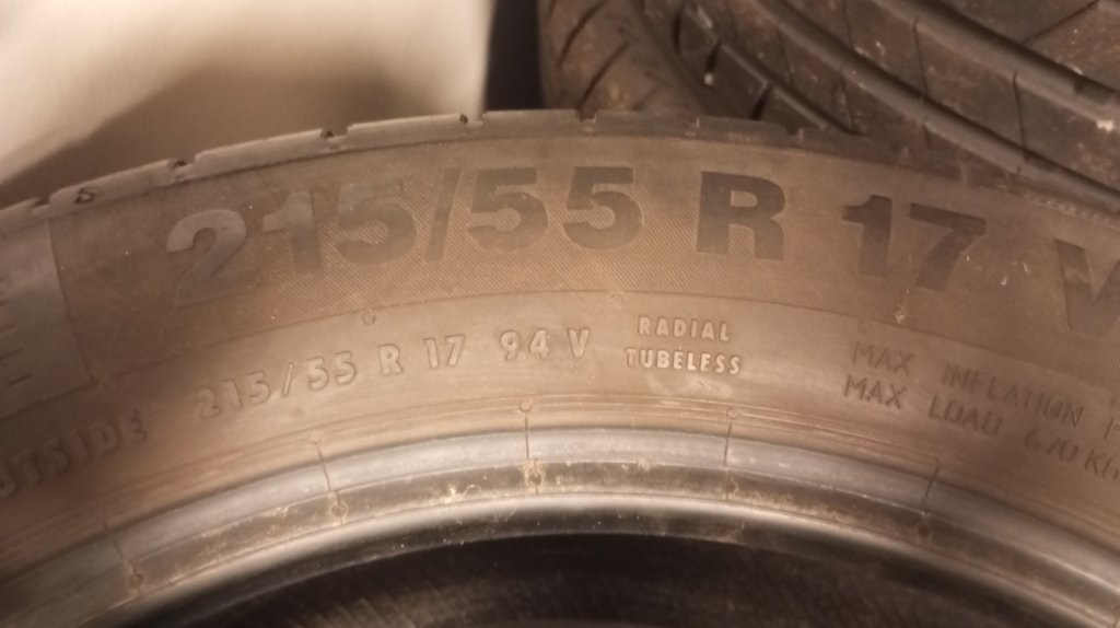 Predam letne pneu 4ks Continental 215_55_R17 - 4