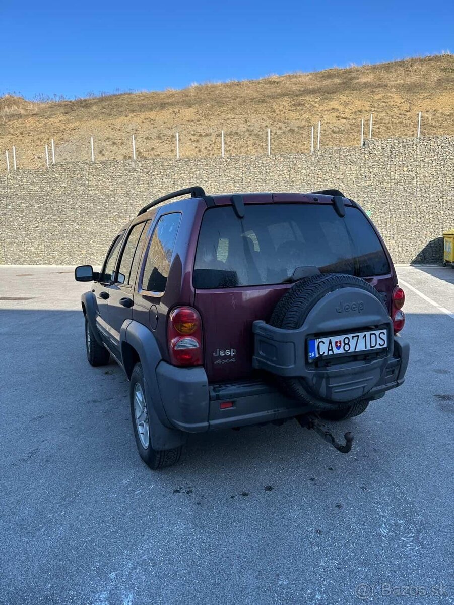 Jeep Cherokee KJ Liberty 2.5 CRD - 4