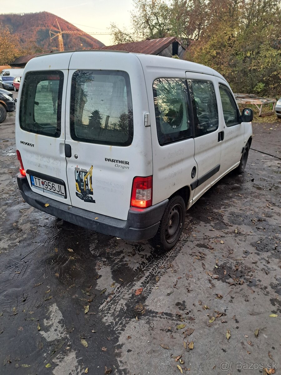 PEUGEOT PARTNER - 4