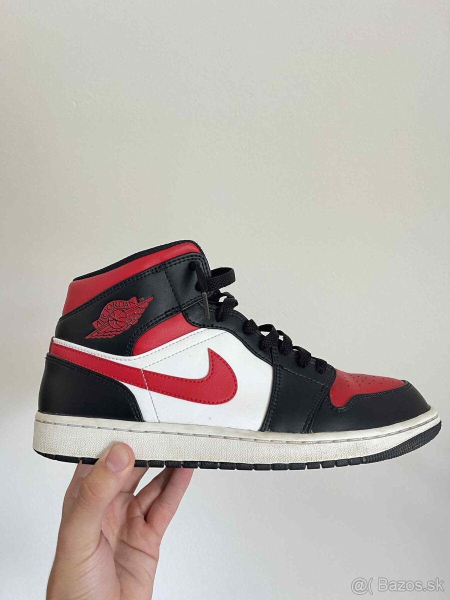 Nike Jordán 1 Mid Fire Red 2023 - 4