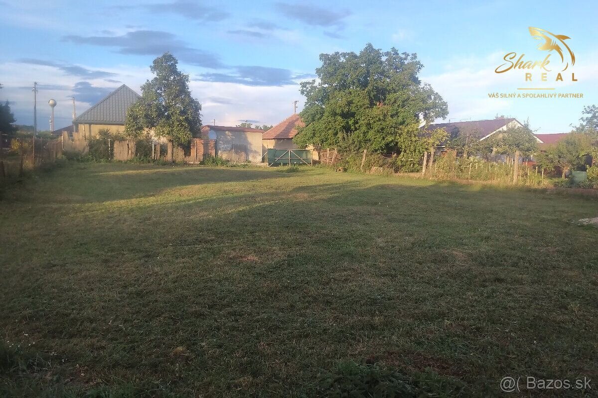 Ponúkame na predaj rovinatý pozemok v obci Cabaj-Čápor 780 m - 4