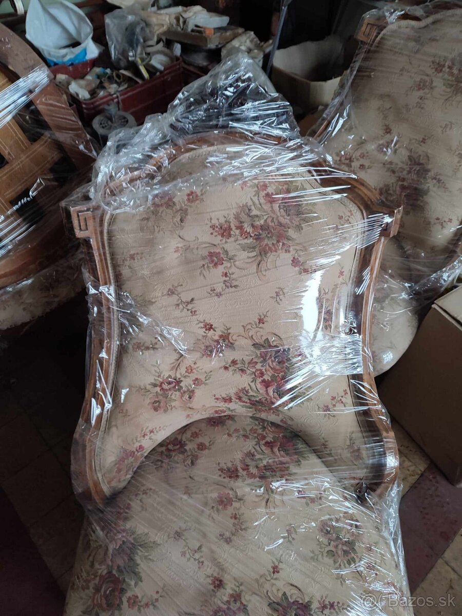 Starožitné kreslá 4kusy-330,-eur - 4