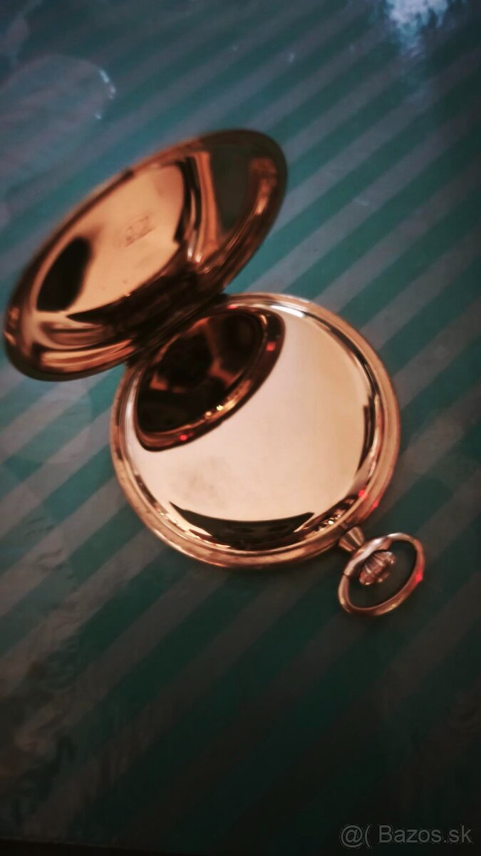 Vreckové pozlátené hodinky FAVOR 1930 - 4