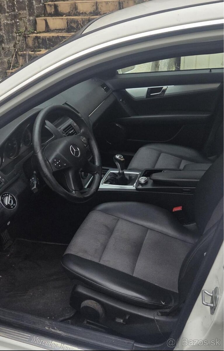 Mercedes C200CDI - 4