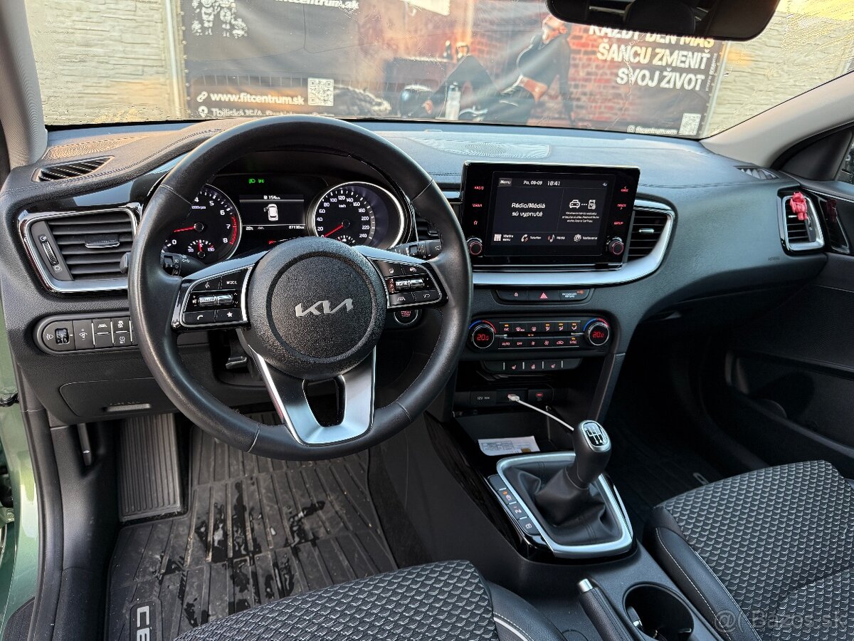 KIA Ceed - 4