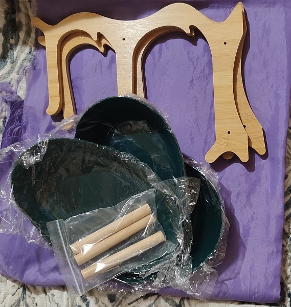 zelený viacposchodový stojan - 4