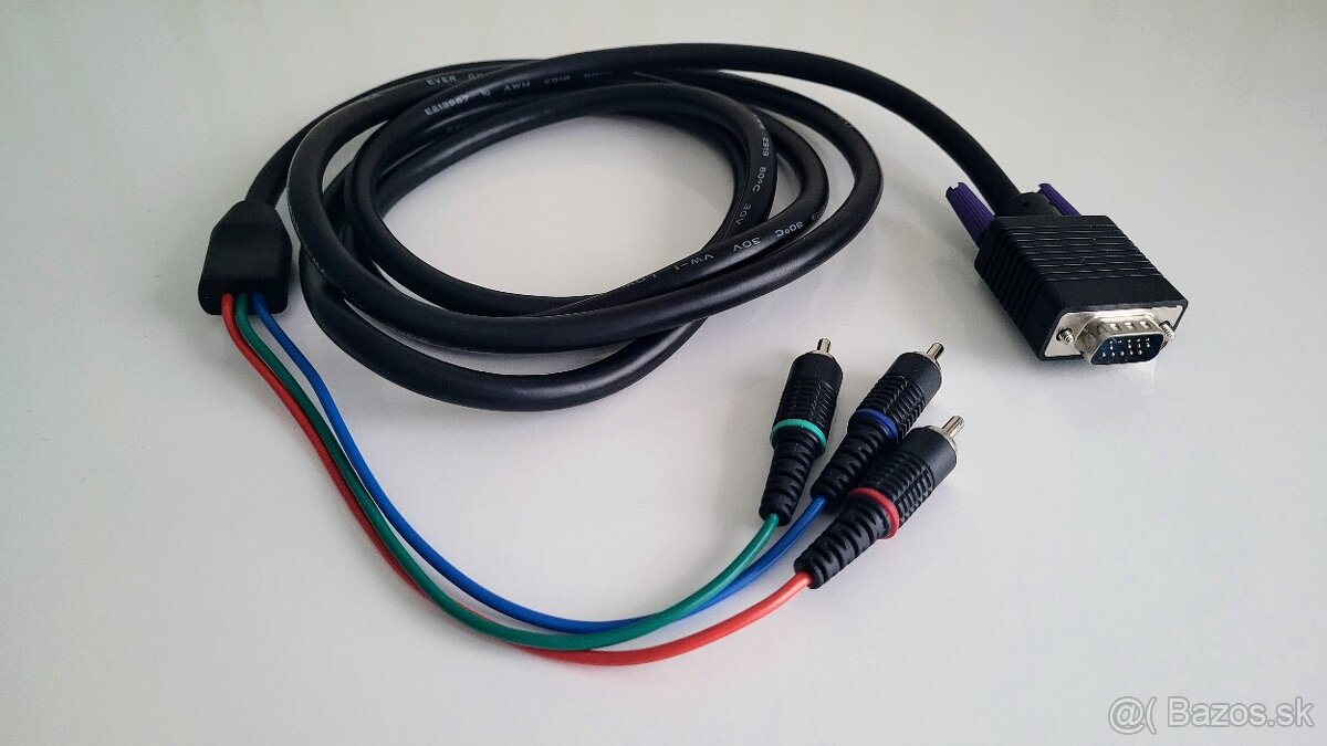 Videoprepojovací kábel zn. Hama - 4