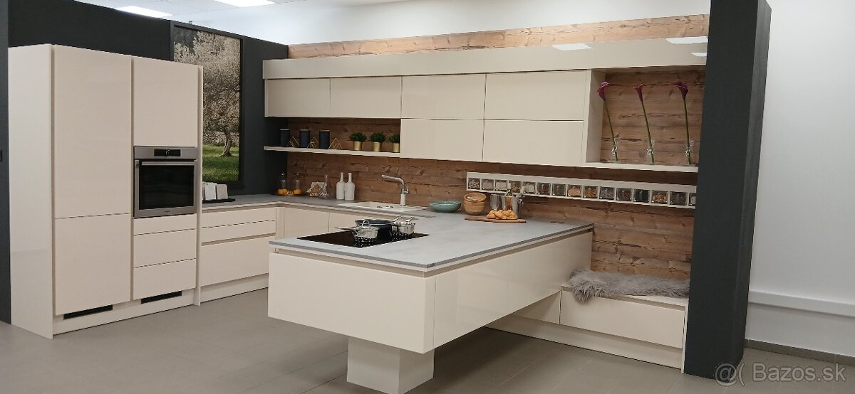 Totálna likvidácia z kuchynského štúdia - 4