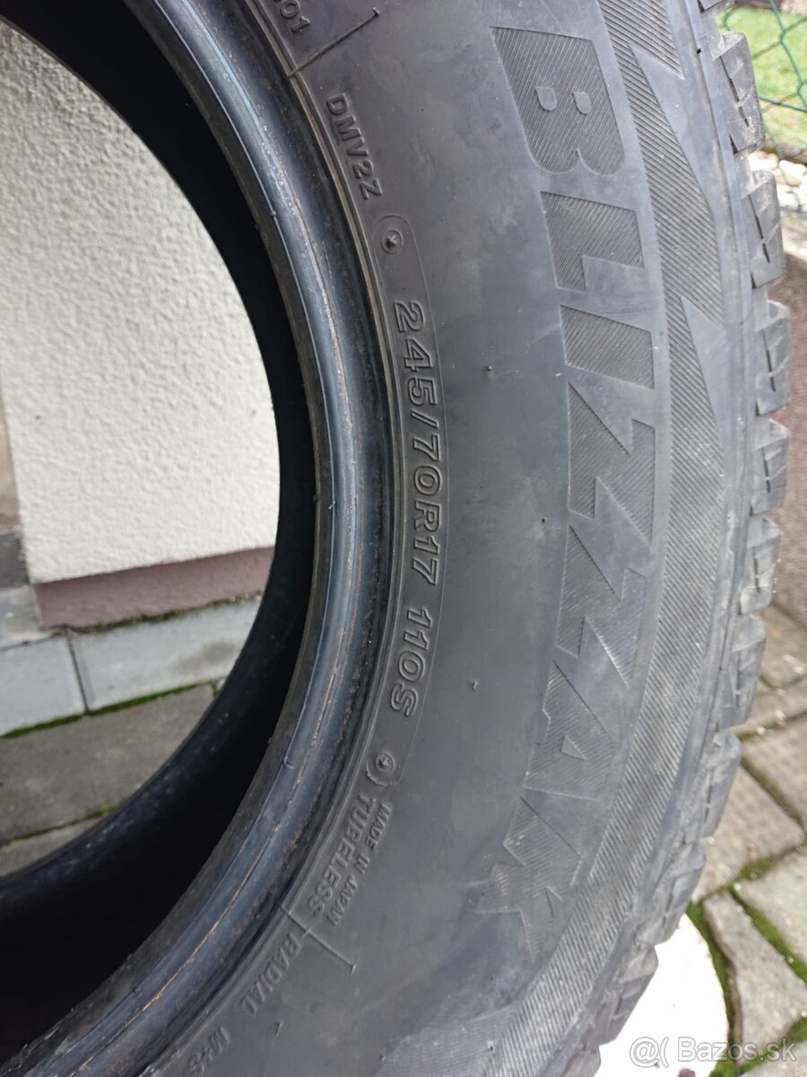 4ks zimné 245/70 R17 Bridgestone - 4