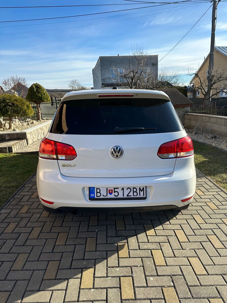 VOLKSWAGEN GOLF 6 - 4
