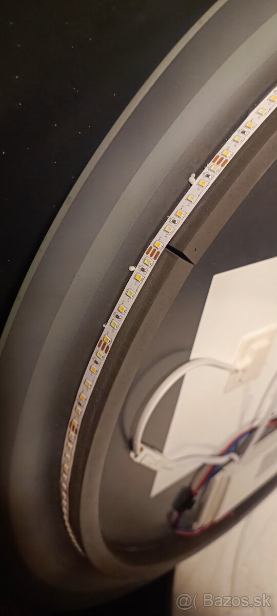 Vyhrievané led zrkadlo 60cm - 4