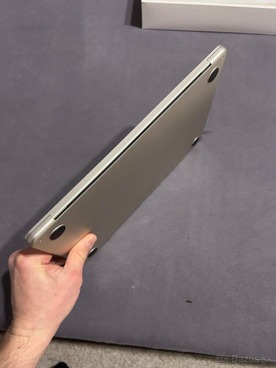 Apple Macbook Air M3 13" 16GB/512GB - 4